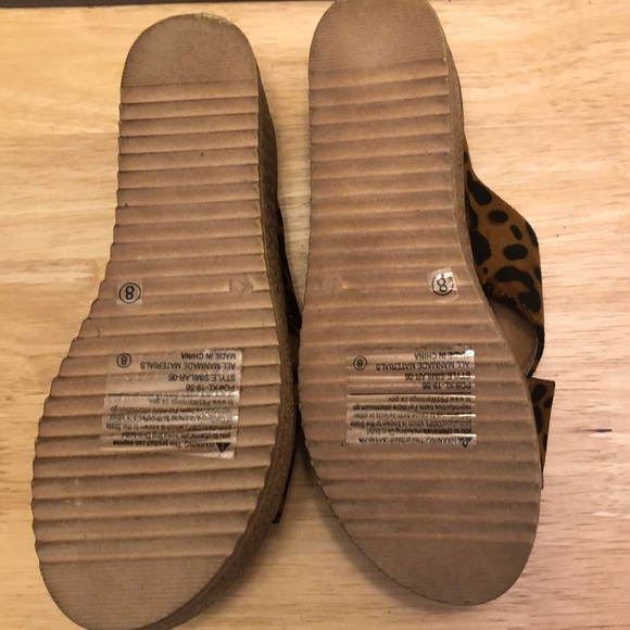 Brand New Cheetah Platform Sandals by Forever - Picture 4 of 6